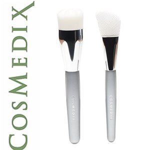 COSMEDIX * 2 PIECE BRUSH SET